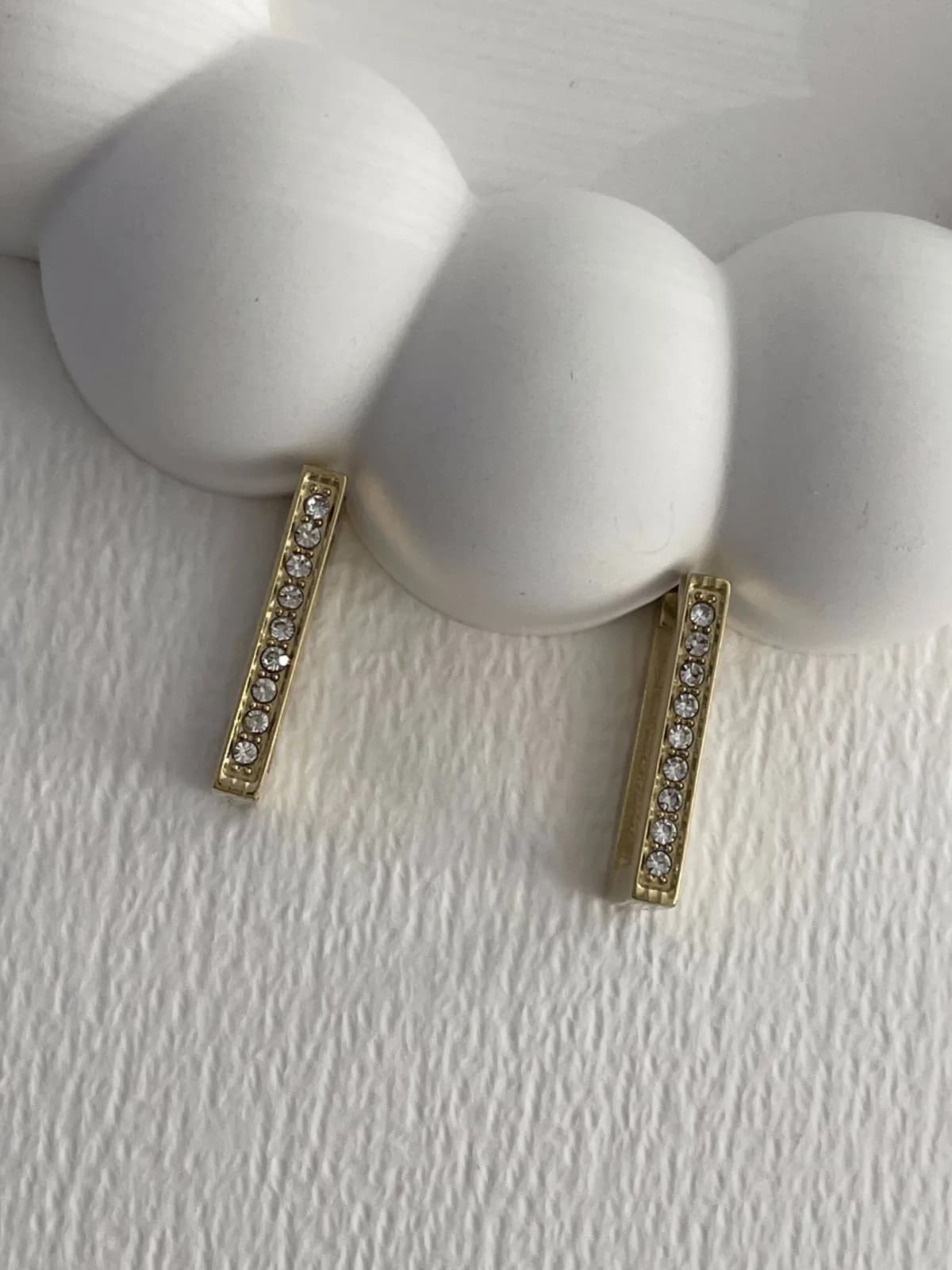 Çelik Zİrkon Taşlı Dikdörtgen Model Gold Küpe