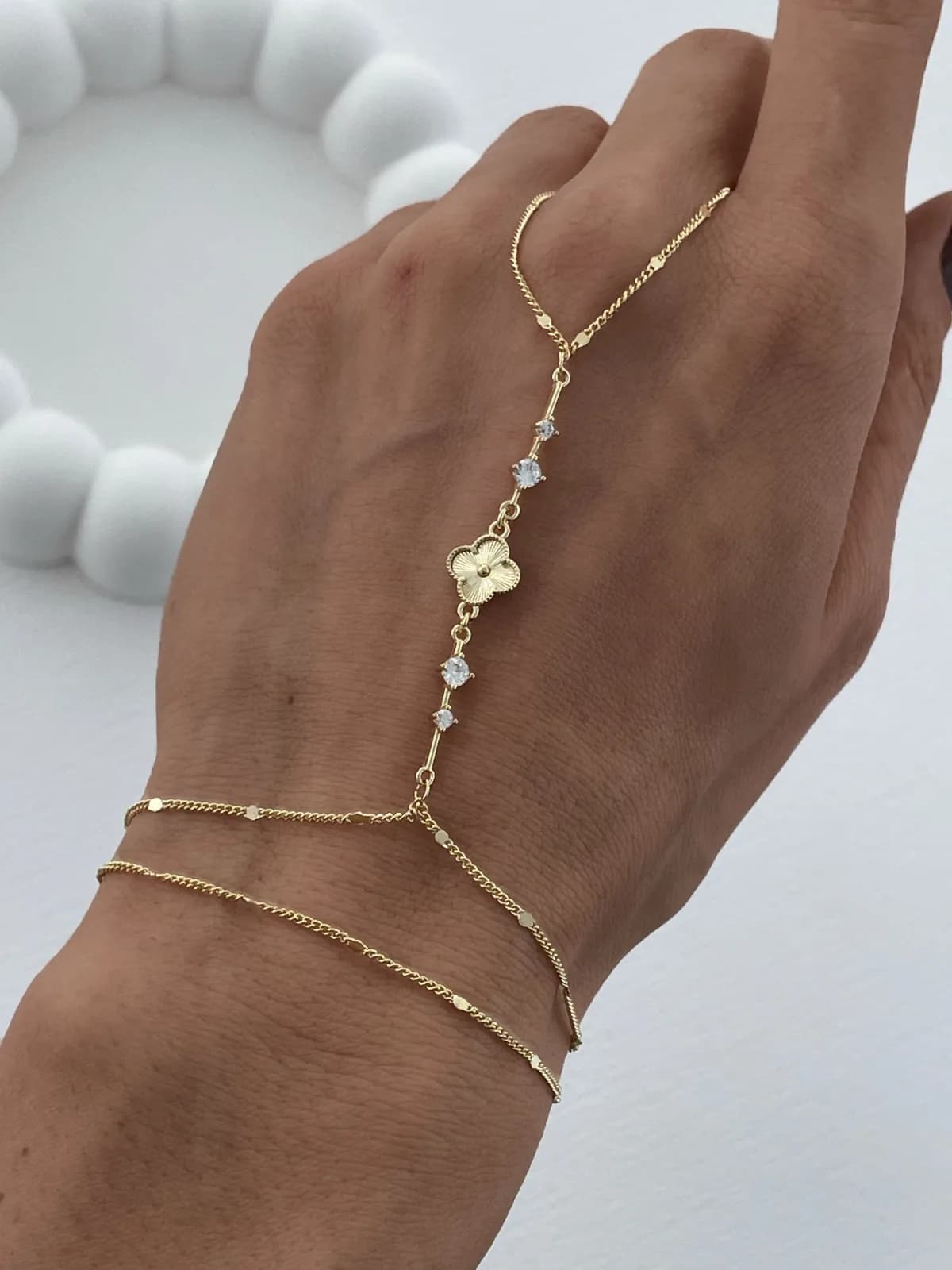 Özel Seri Marka Model Desenli Yonca Tasarım Zirkon Taşlı Gold Şahmeran