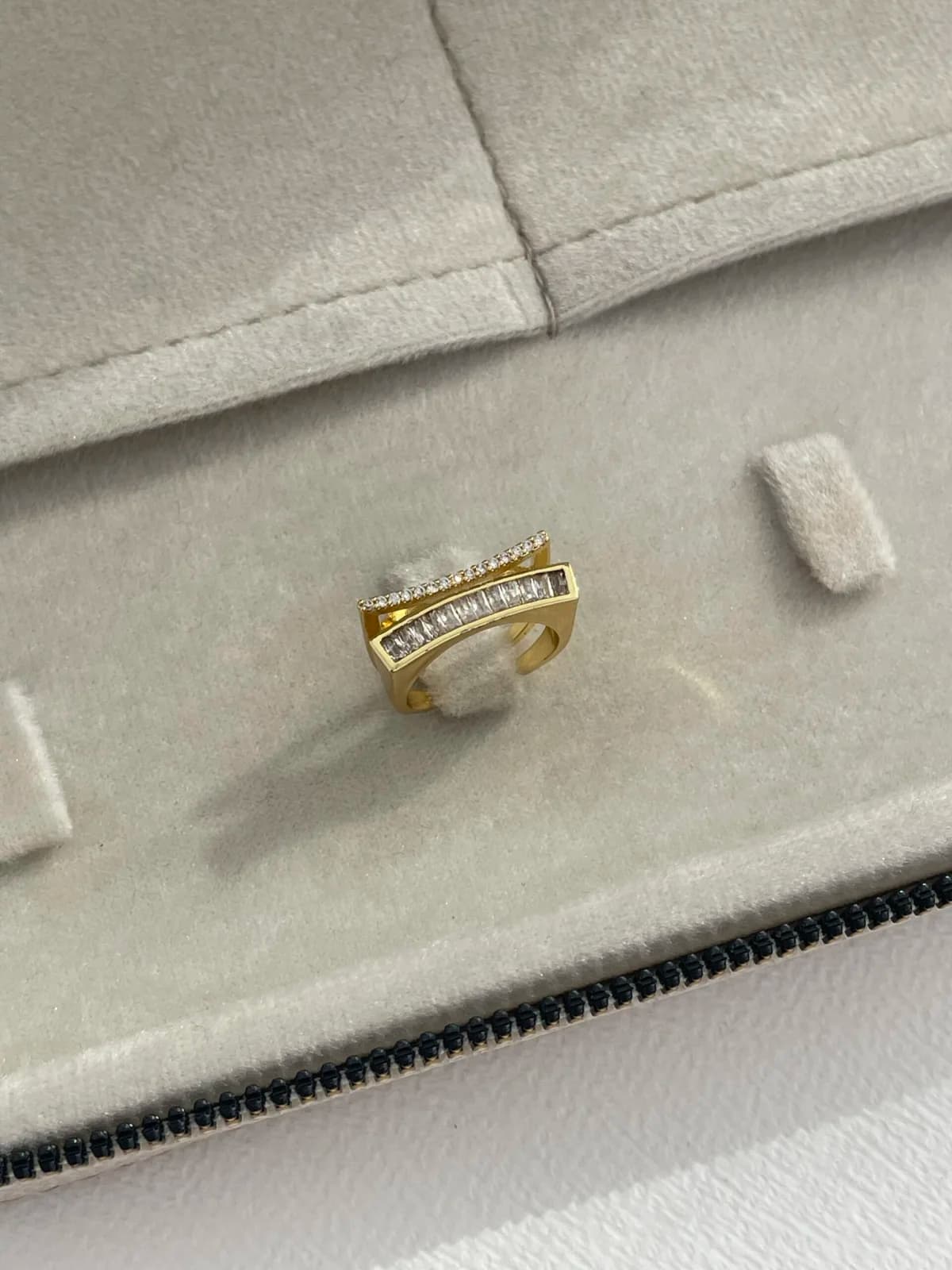 Özel Seri Zirkon &amp; Baget Taşlı İkili Gold Ayarlanabilir Yüzük
