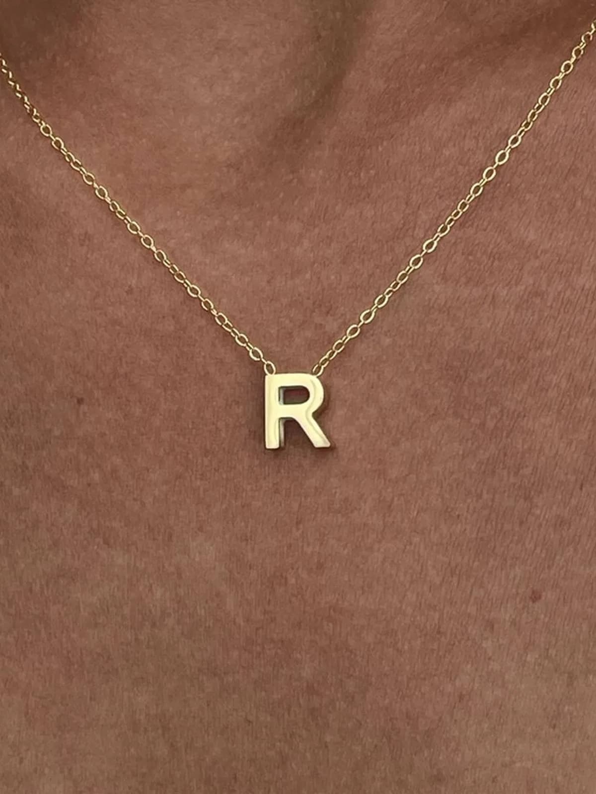 Çelik Minimal R Harfli Kolye