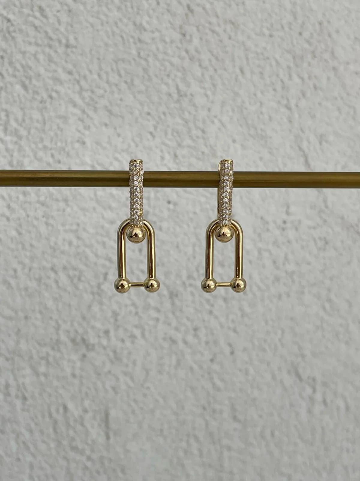 Özel Seri Zirkon Taşlı Marka Model Gold Küpe