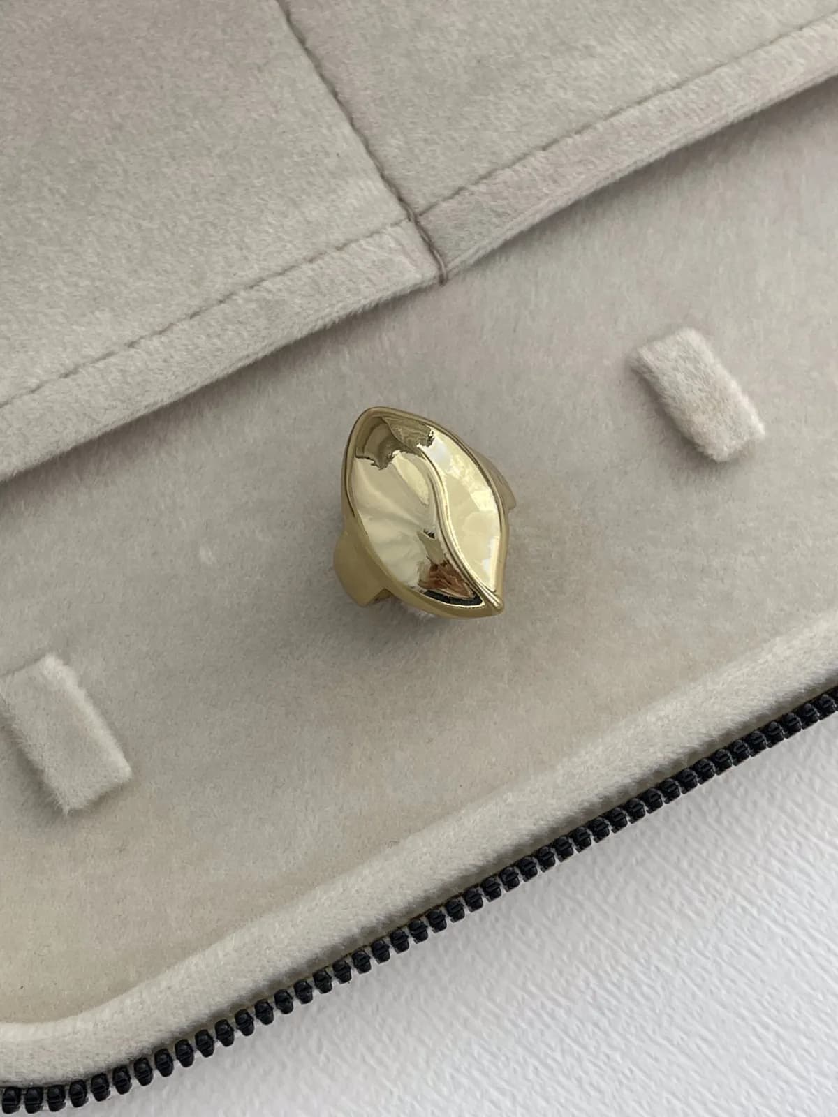 Özel Seri Yaprak Tasarım Ayarlanabilir Gold Yüzük