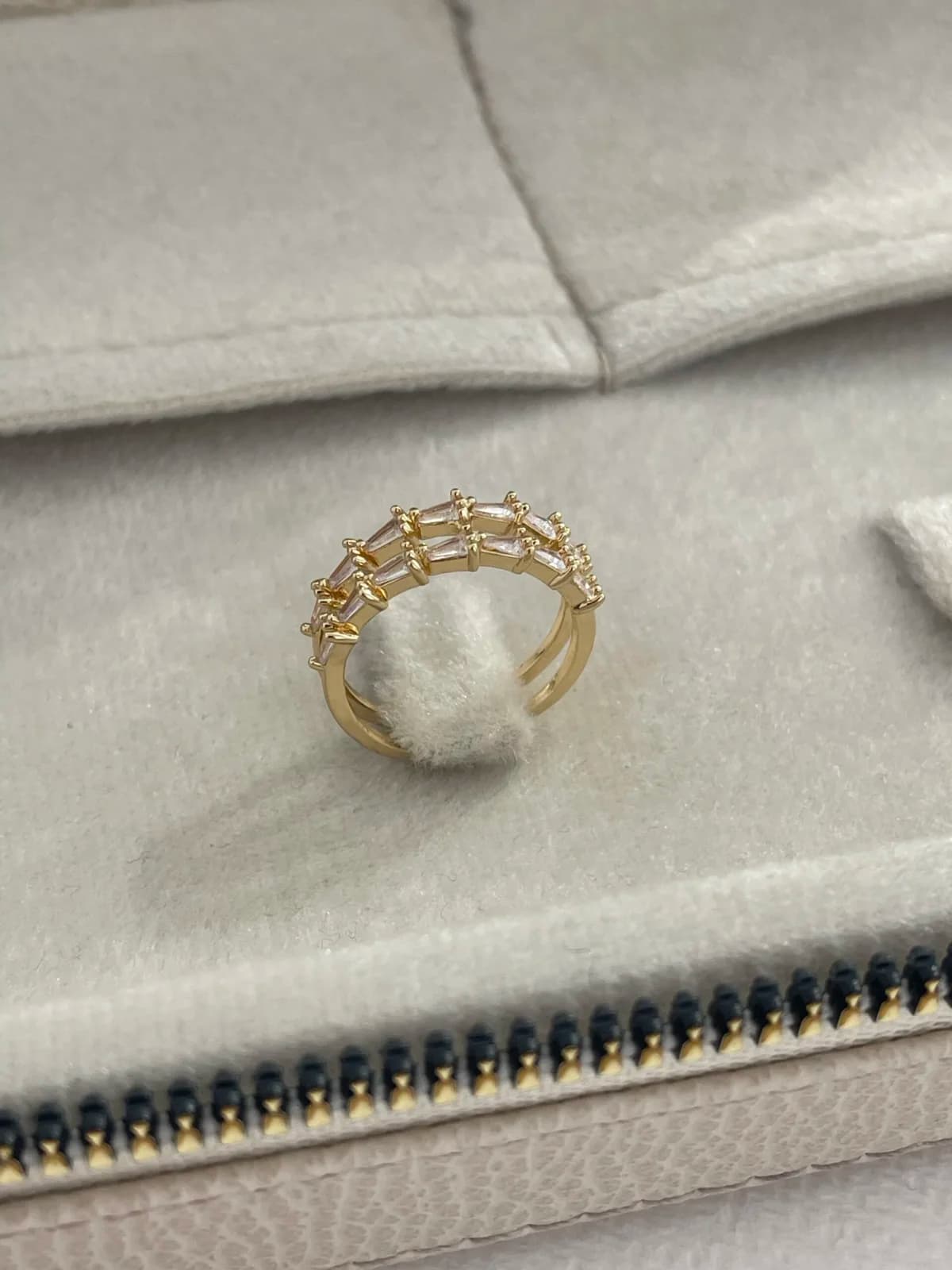 Özel Seri Baget Taşlı İkili Gold Ayarlanabilir Yüzük