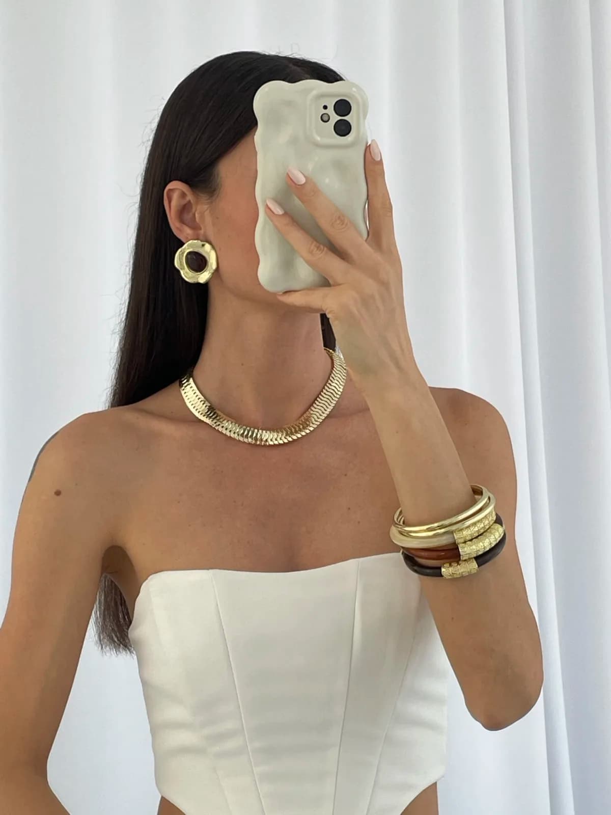Özel Seri Kahverengi Kemik Oval Soyut Tasarım Gold Küpe