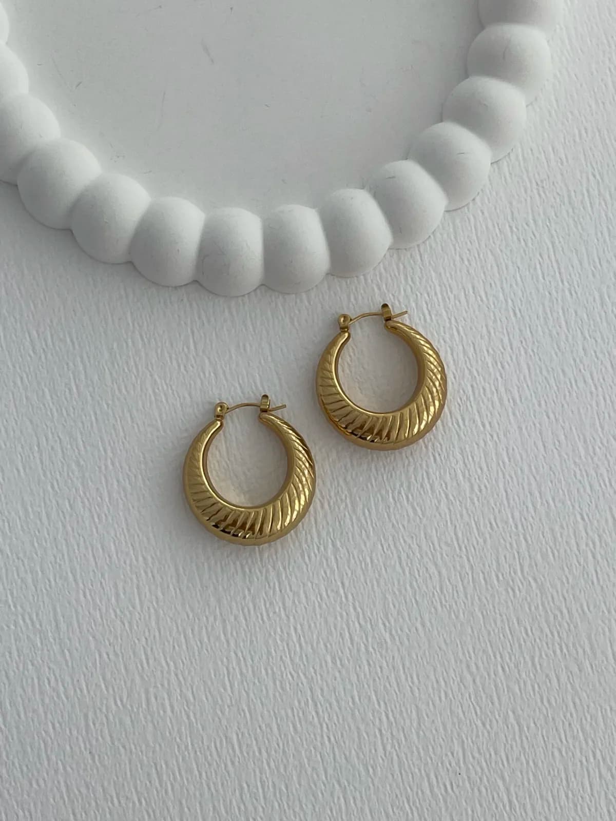 Çelik Tırtık Tasarım Gold Halka Küpe