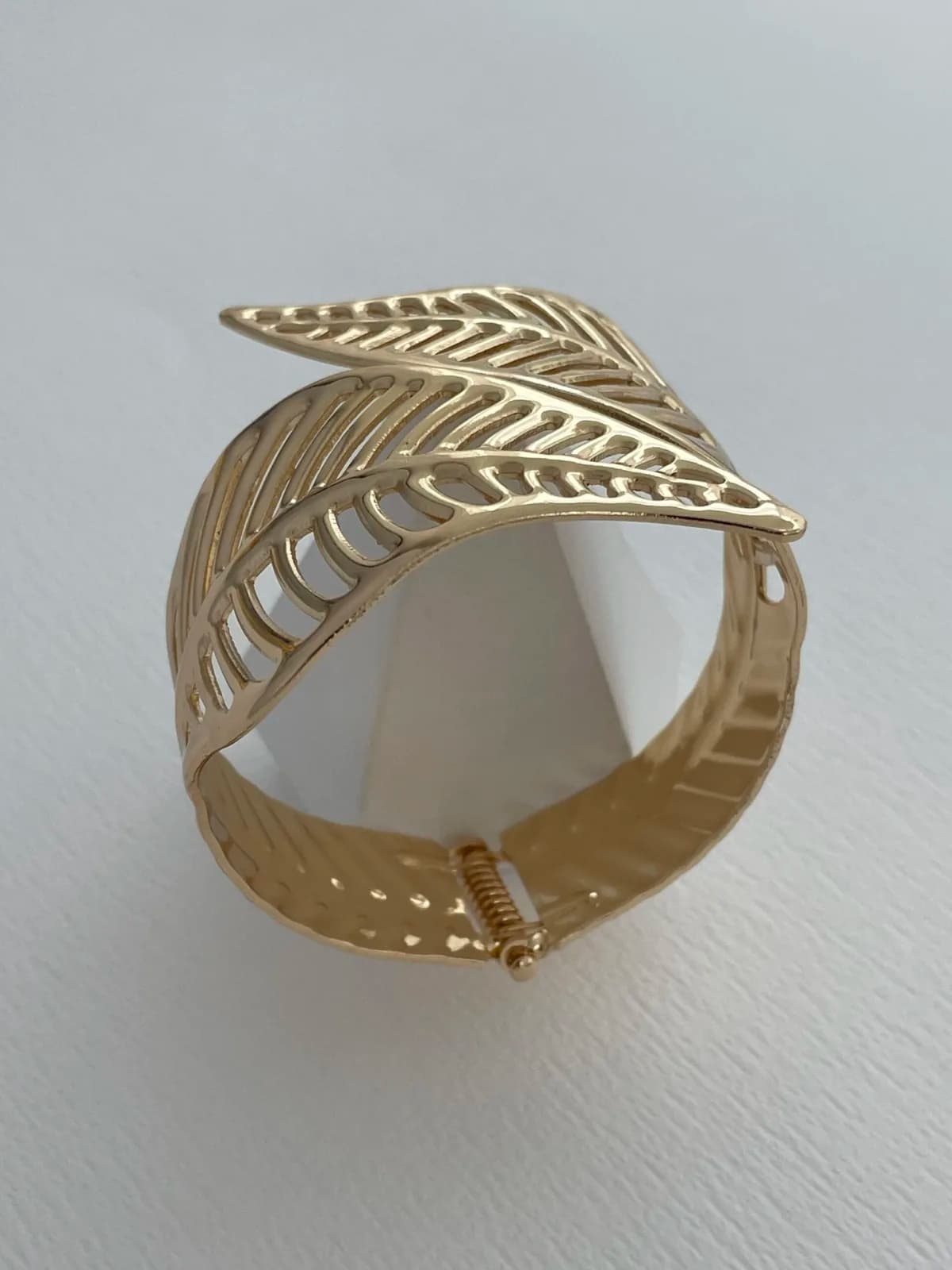 Özel Seri Yaprak Tasarım Gold Kelepçe Bileklik
