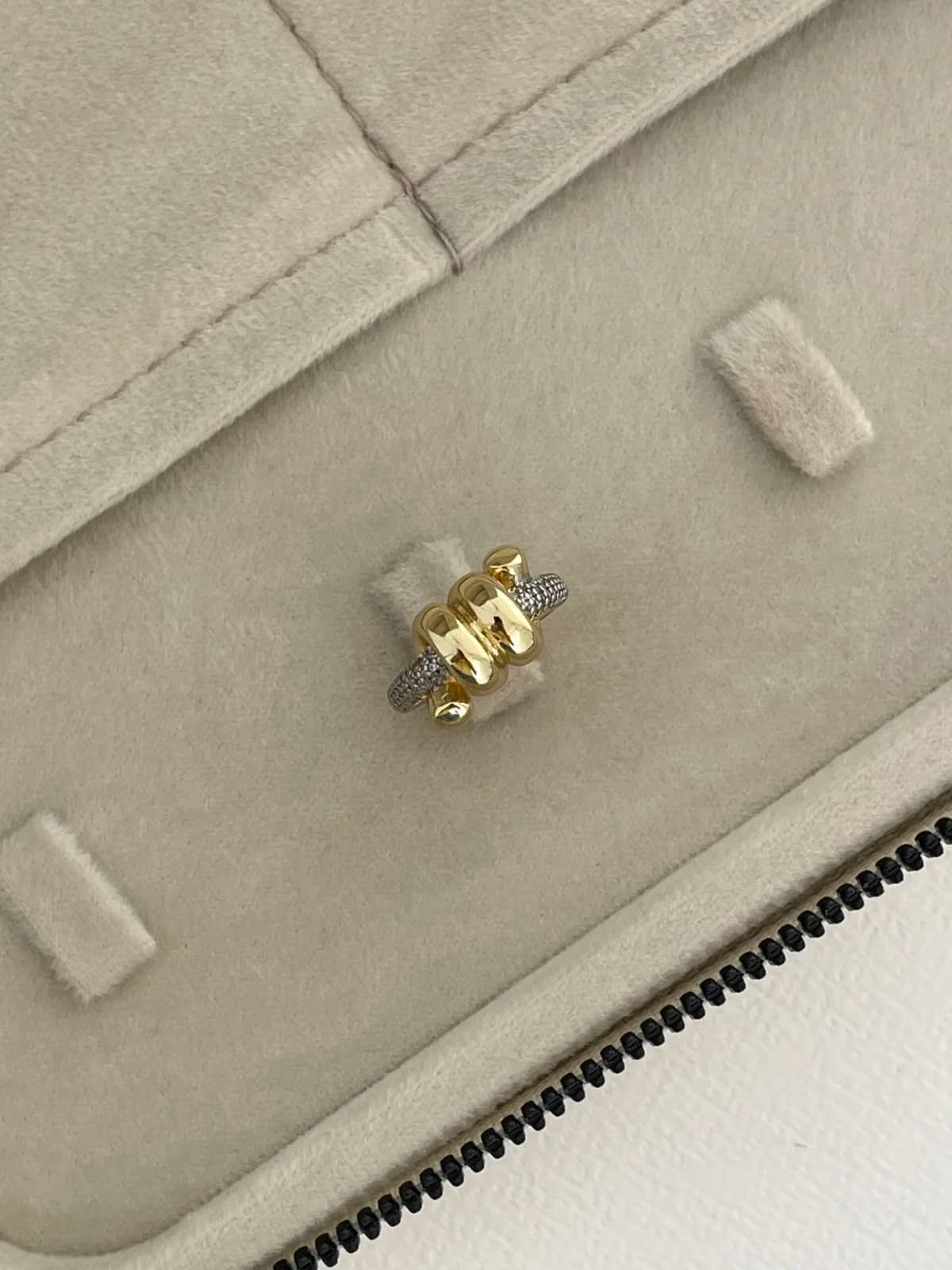 Özel Seri Zirkon Taş Düğüm Tasarım Ayarlanabilir Gold Yüzük