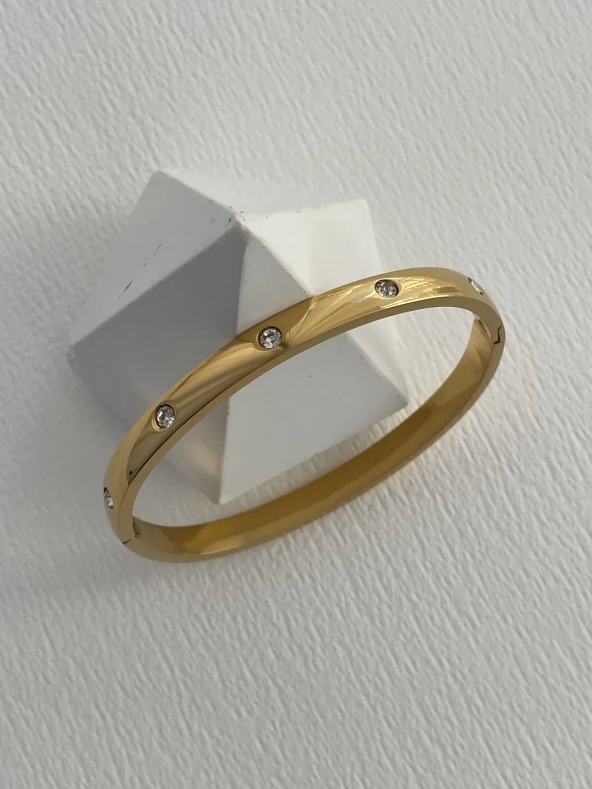 Çelik Zirkon Taşlı Gold Kelepçe Bileklik