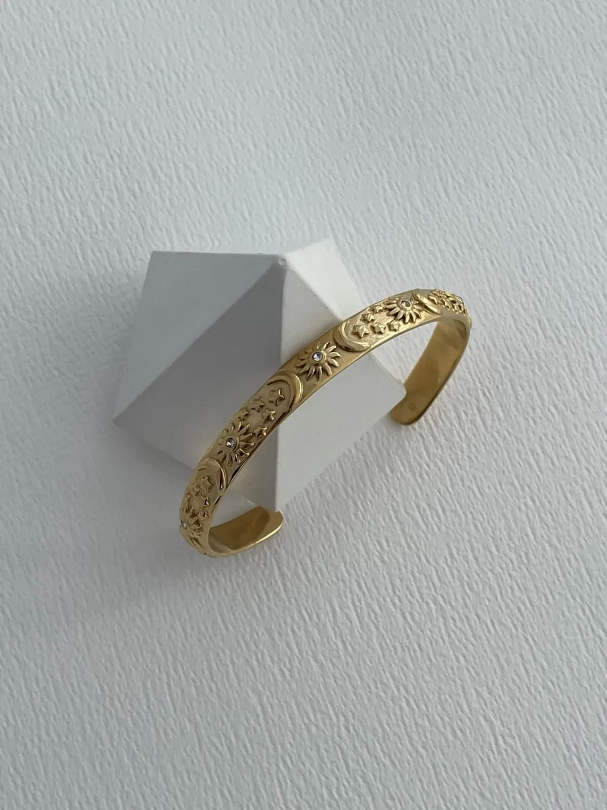 Çelik Zirkon Taşlı Ay &amp; Güneş Tasarım Sıkıştırılabilir Gold Bileklik