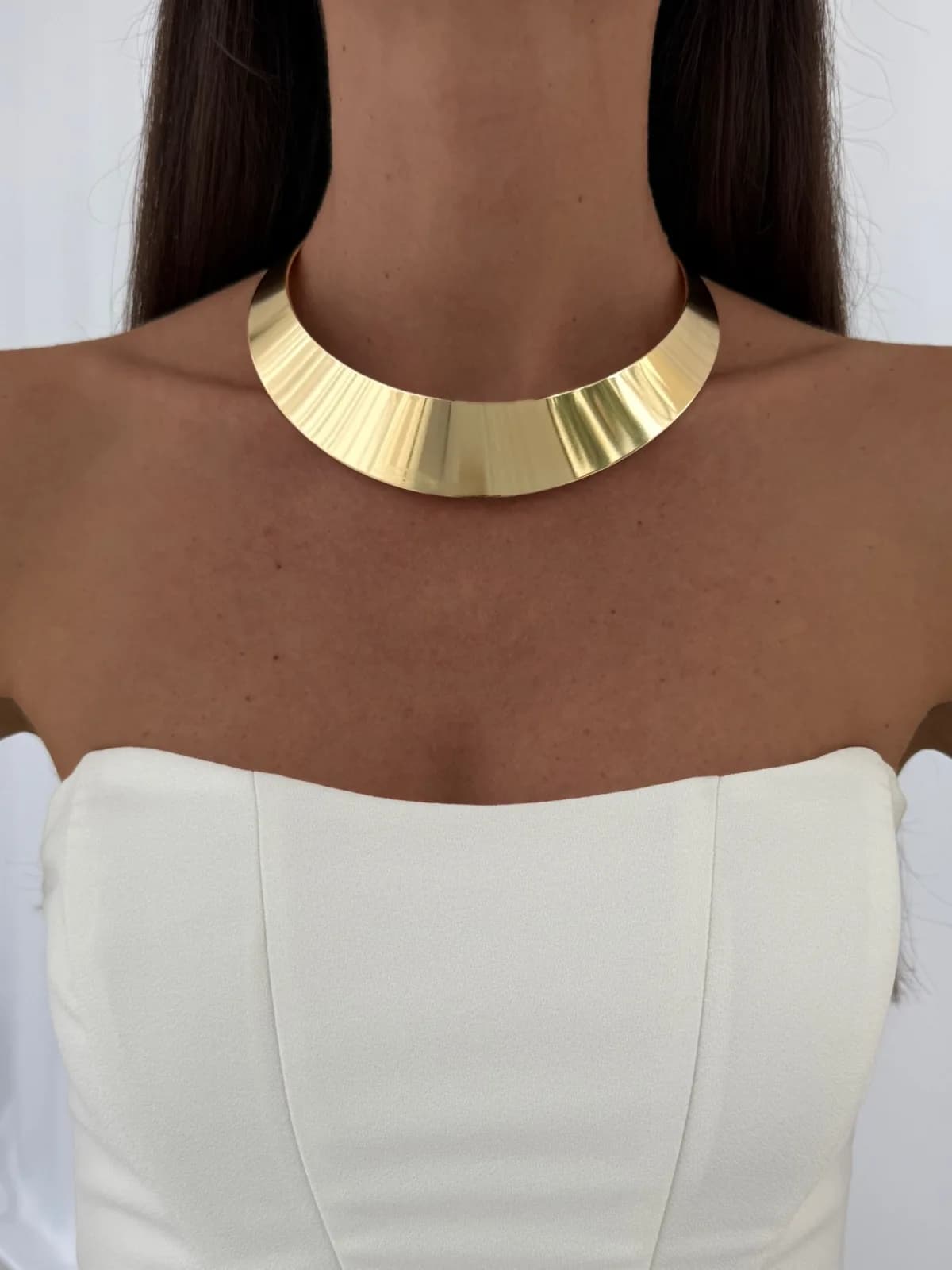 Özel Seri Oval Plaka Tasarım Gold Choker Kolye