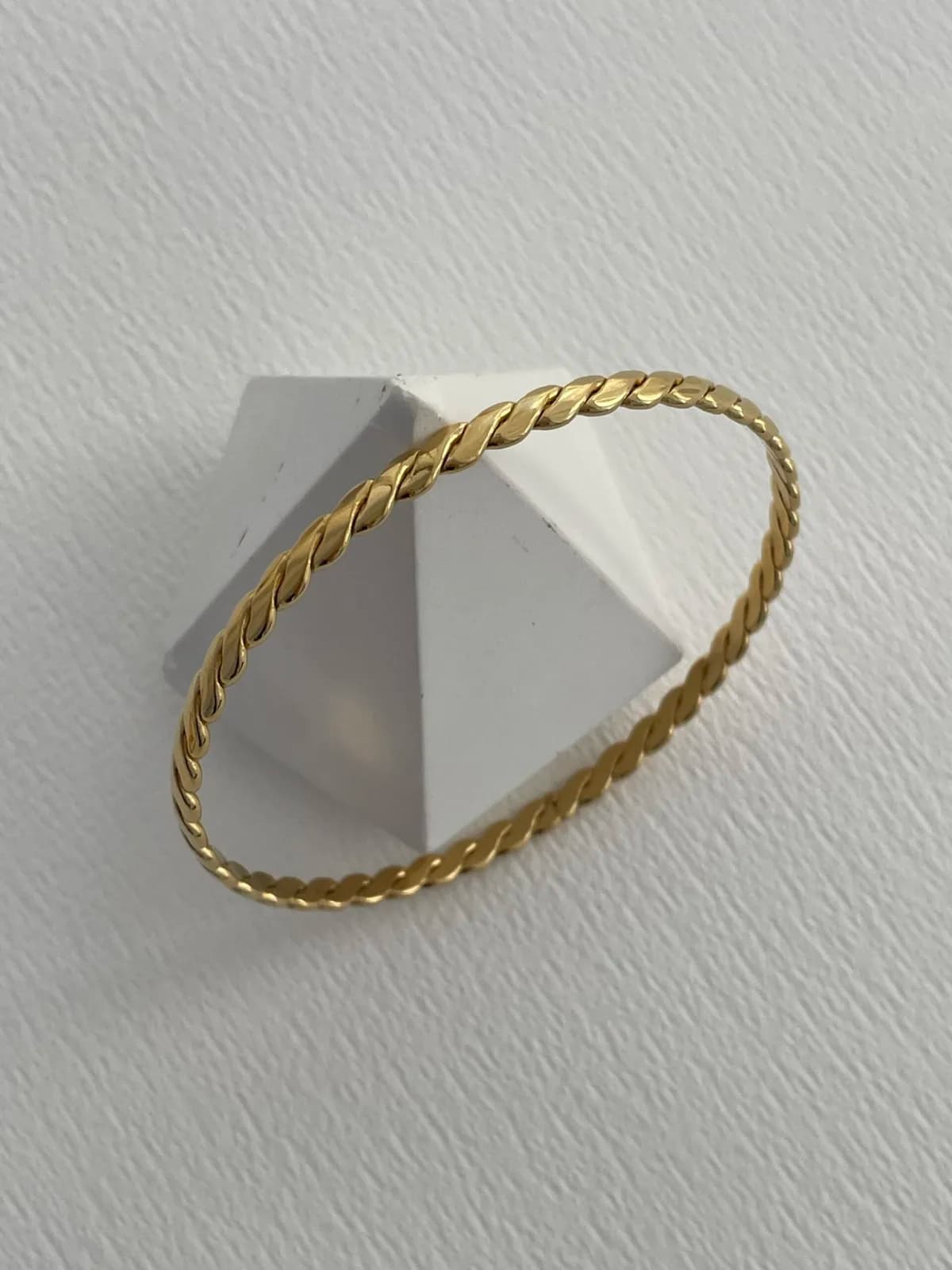 Çelik Burdu Desen Gold Ajda Bilezik 65mm