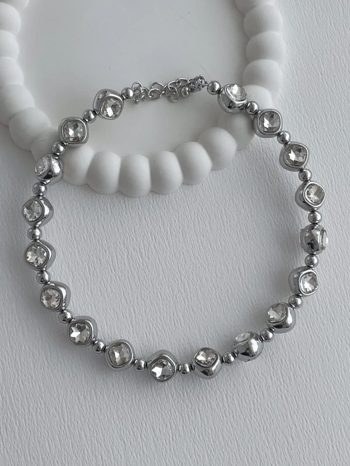 Özel Seri Çift Taraflı Zirkon Taşlı Gümüş Yuvarlak Choker Kolye