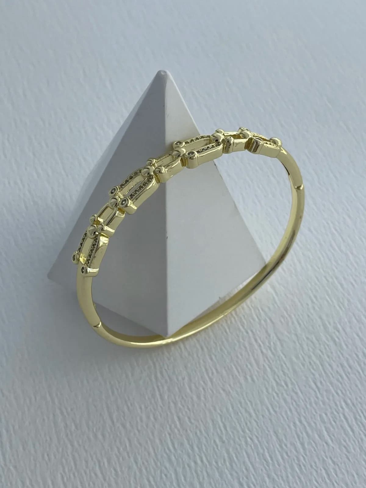 Özel Seri Zirkon Taşlı Zincir Marka Model Gold Kelepçe Bileklik