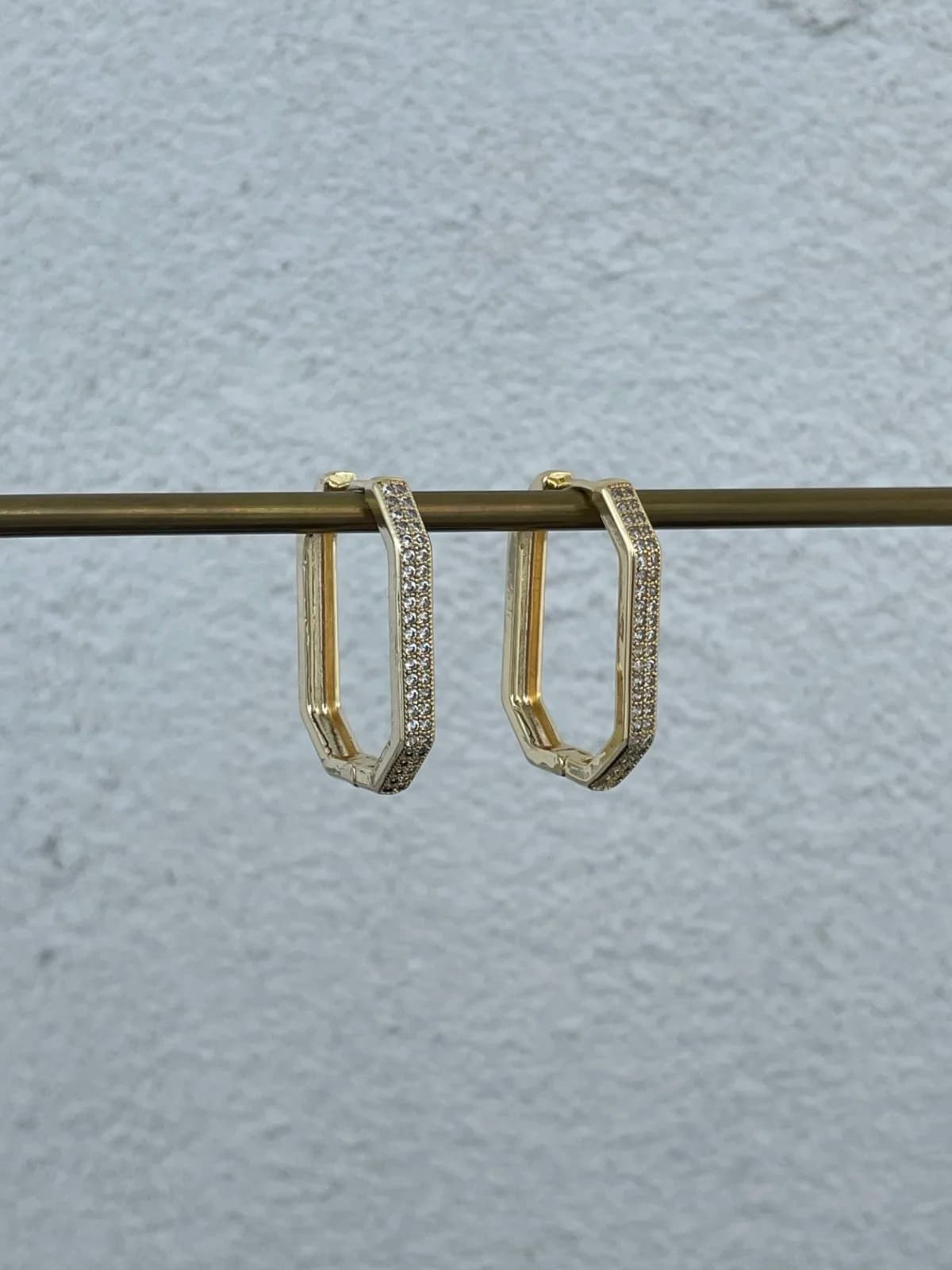 Özel Seri Zirkon Taşlı Altıgen Büyük Gold Küpe