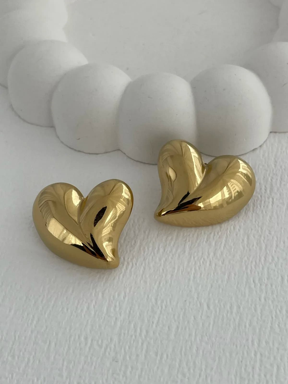 Çelik Kalp Tasarım Gold Küpe