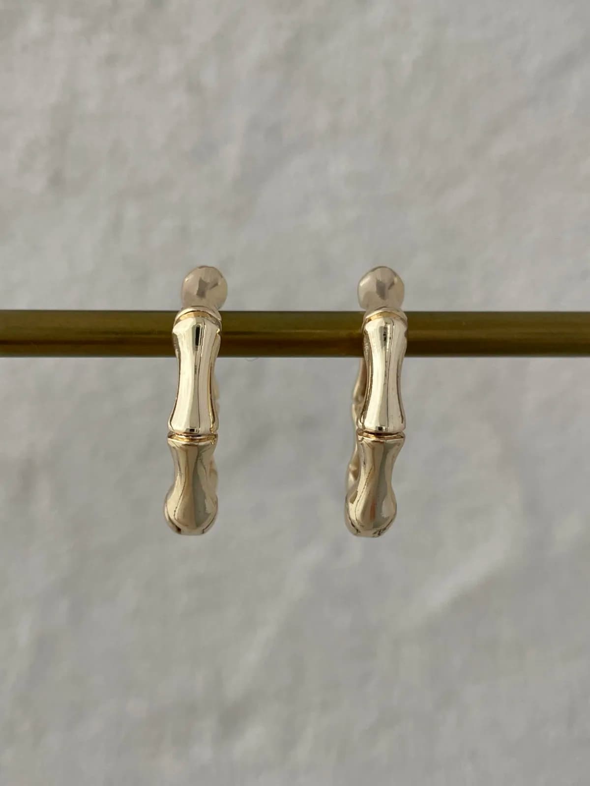 Özel Seri Kemik Model Gold Küpe