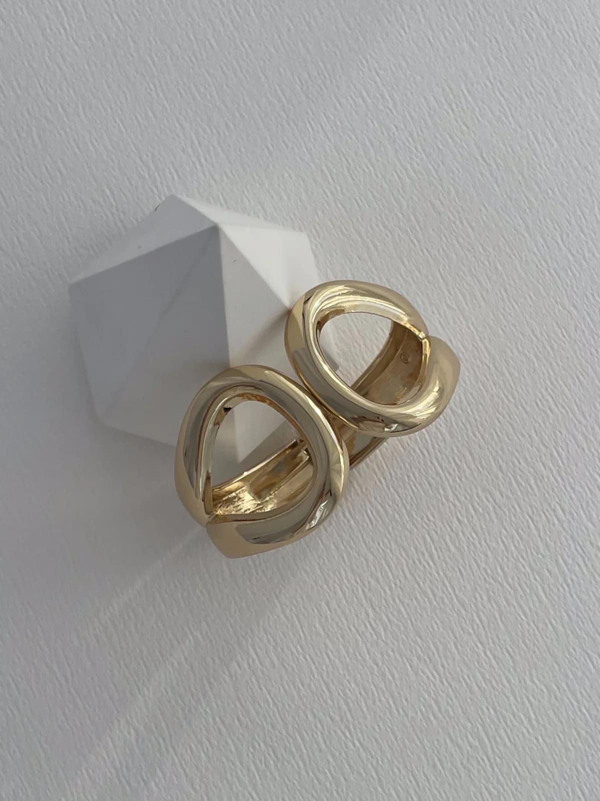 Özel Seri İçi Boş Damla Tasarım Gold Kelepçe Bileklik