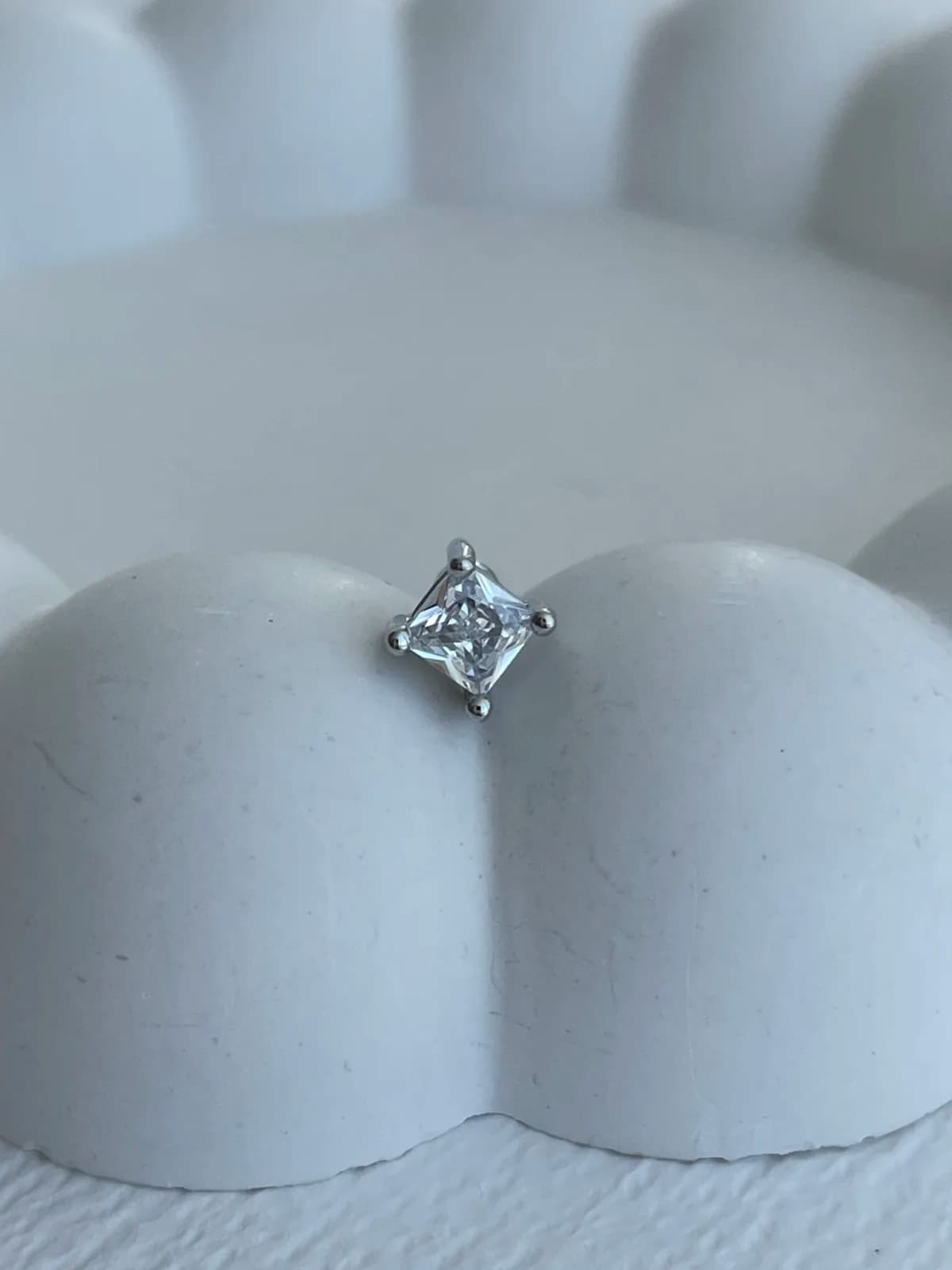 Özel Seri Tek Taş Gümüş Tragus