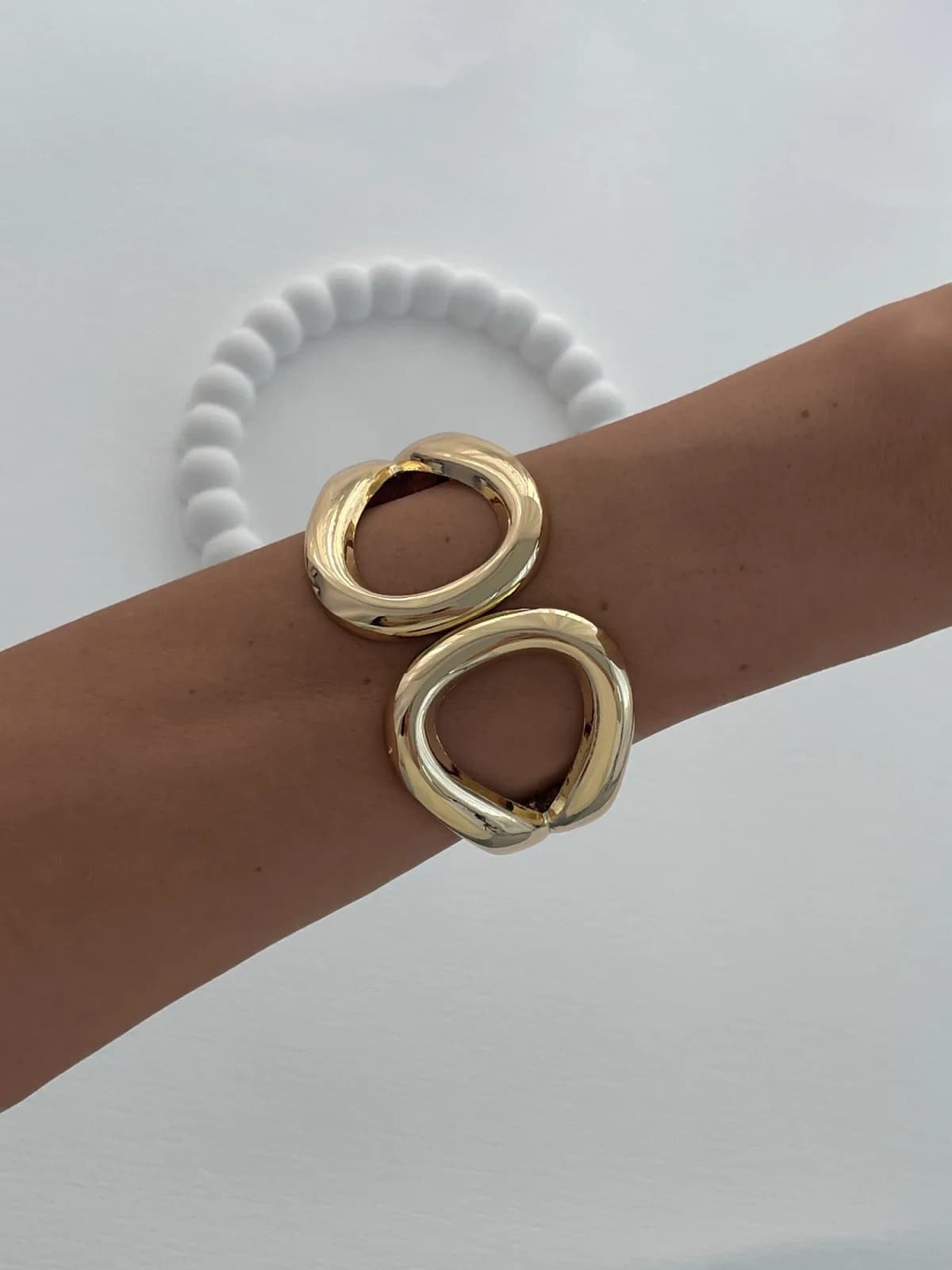 Özel Seri İçi Boş Damla Tasarım Gold Kelepçe Bileklik