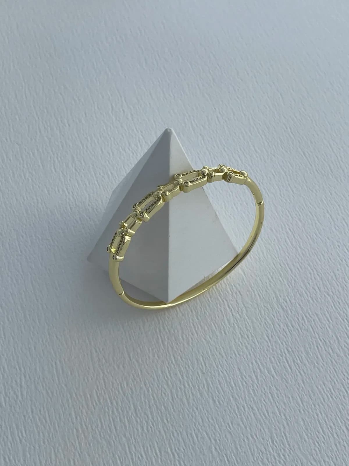 Özel Seri Zirkon Taşlı Zincir Marka Model Gold Kelepçe Bileklik