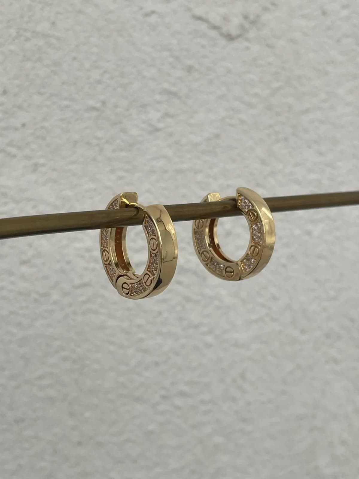 Özel Seri Zirkon Taşlı Marka Model Gold Küpe