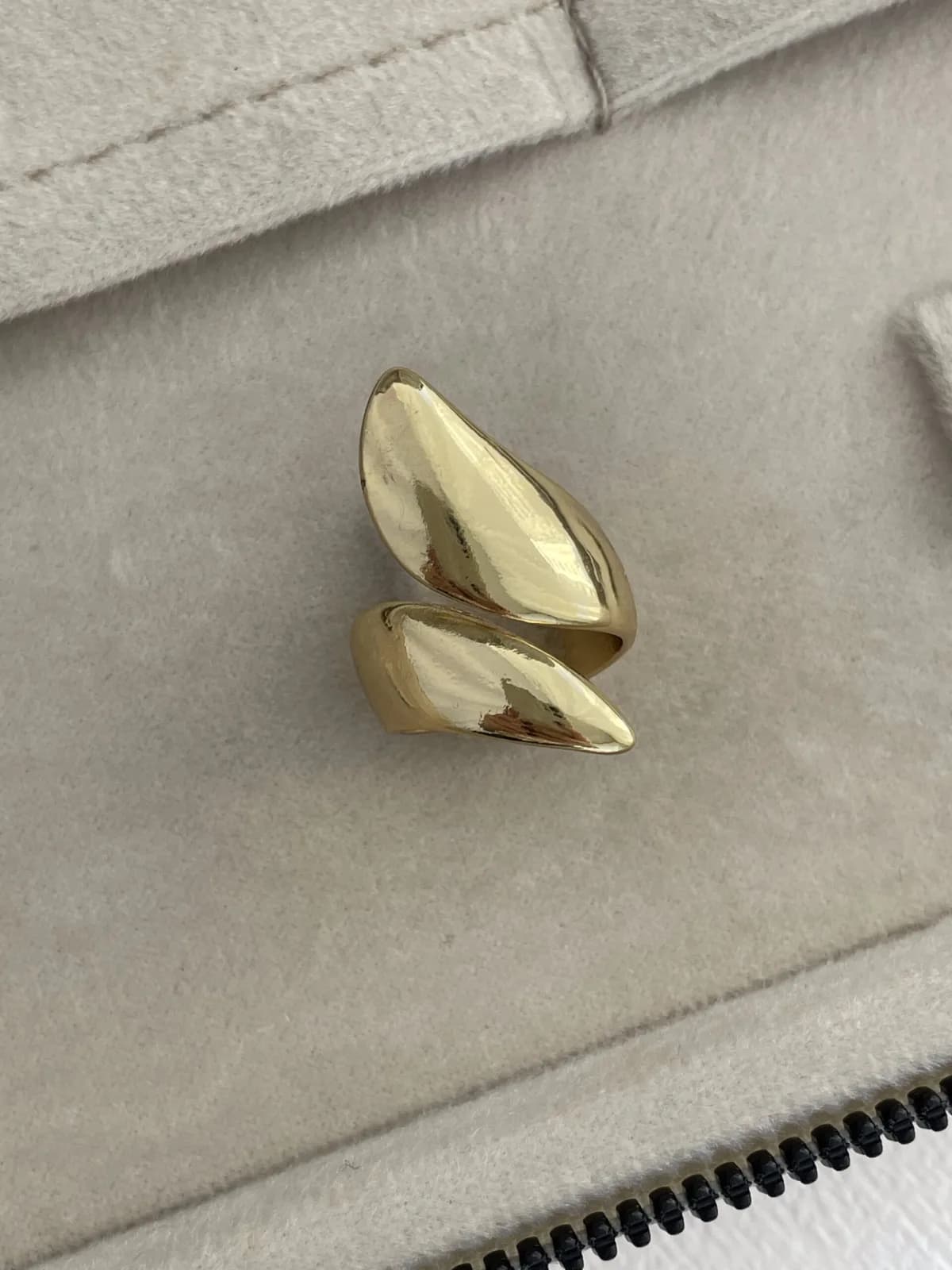 Özel Seri Çapraz Damla Tasarım Ayarlanabilir Gold Yüzük